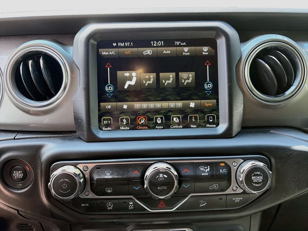 2019 Jeep Wrangler Sahara