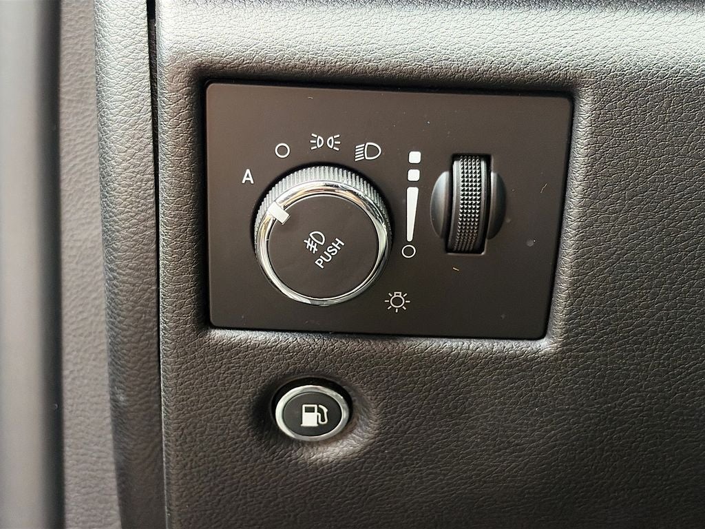 2019 Jeep Grand Cherokee Laredo E