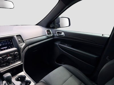2019 Jeep Grand Cherokee Laredo E