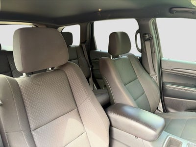 2019 Jeep Grand Cherokee Laredo E