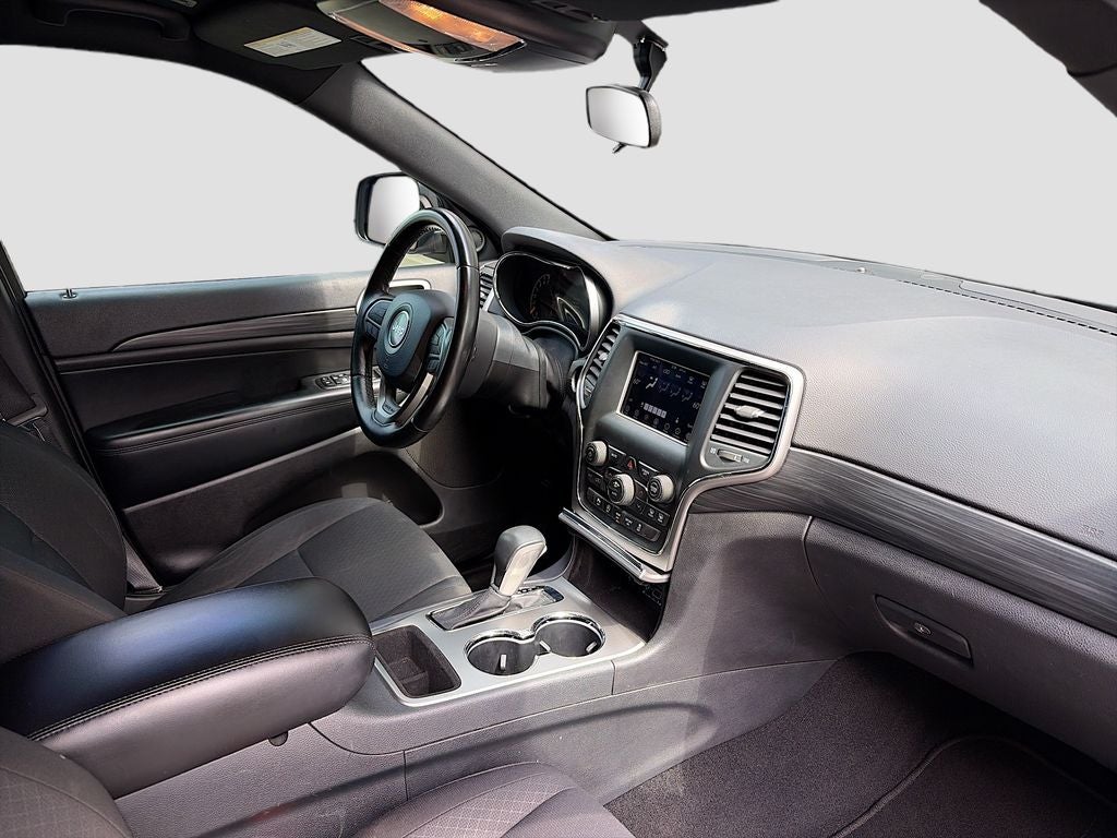 2019 Jeep Grand Cherokee Laredo E