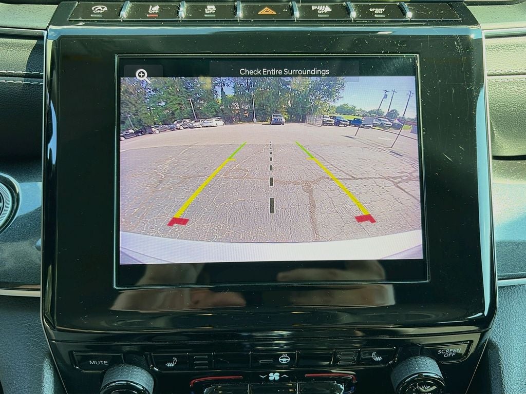 2022 Jeep Grand Cherokee L Laredo