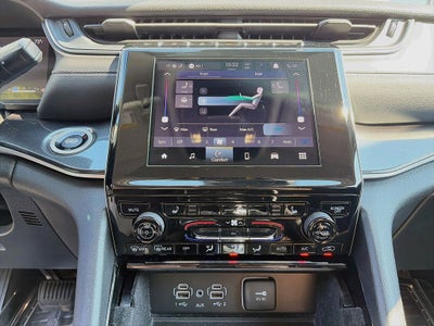 2022 Jeep Grand Cherokee L Laredo