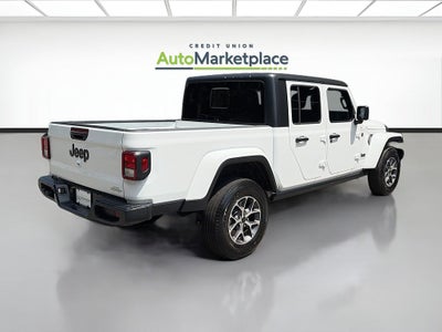 2024 Jeep Gladiator Sport S