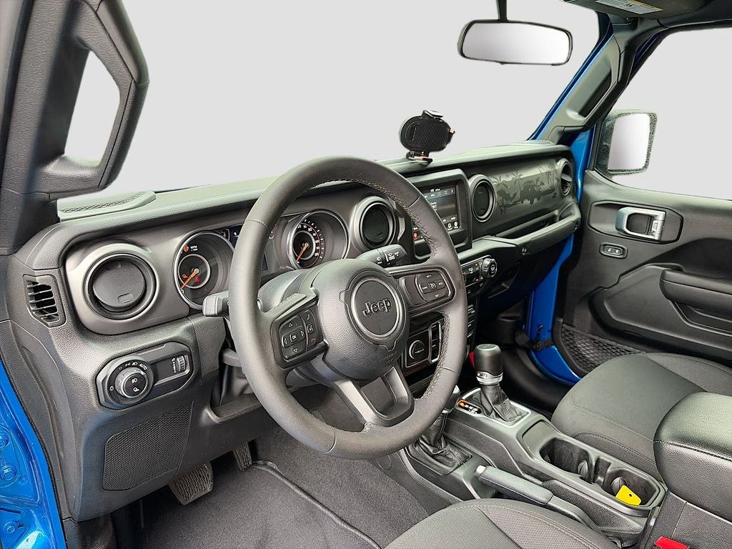 2023 Jeep Gladiator Sport S