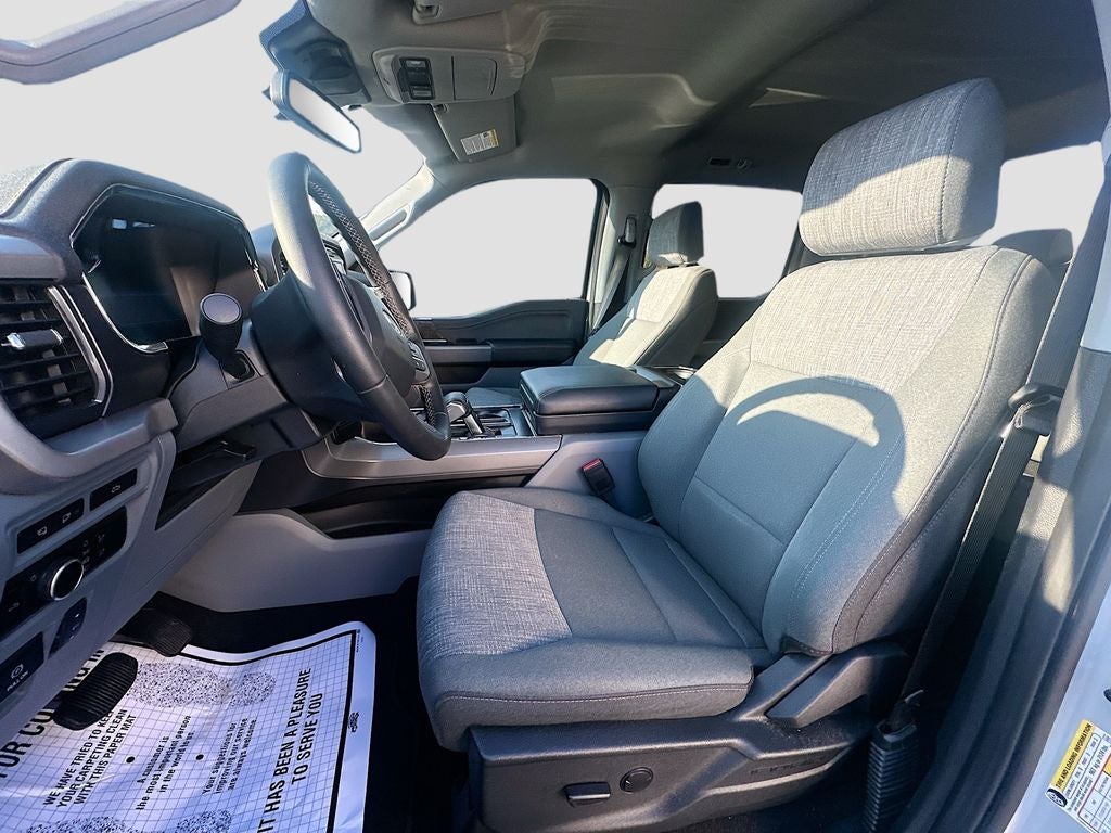 2023 Ford F-150 Lightning XLT