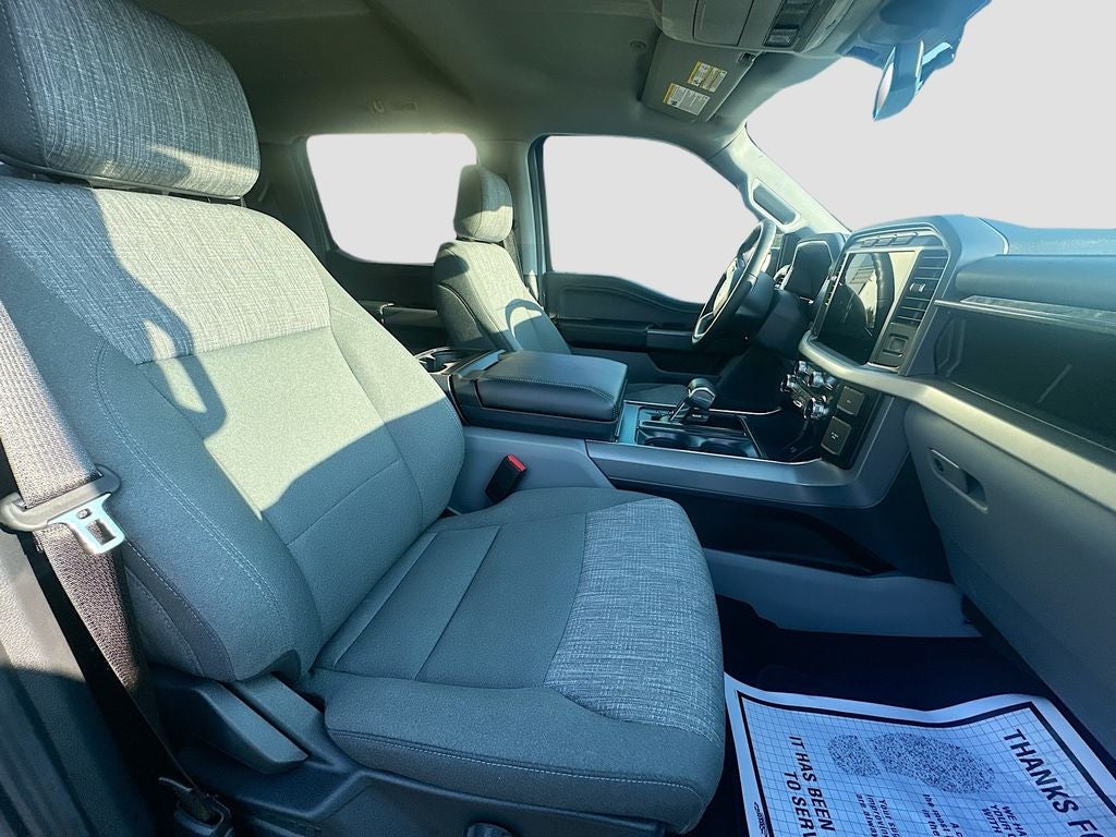 2023 Ford F-150 Lightning XLT