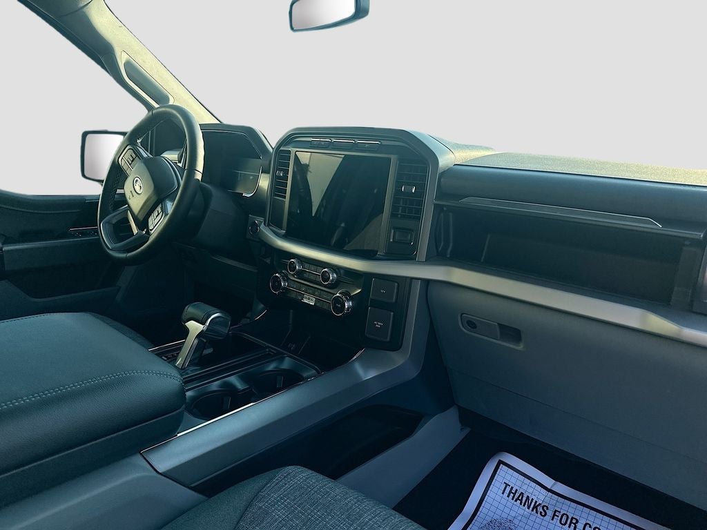 2023 Ford F-150 Lightning XLT