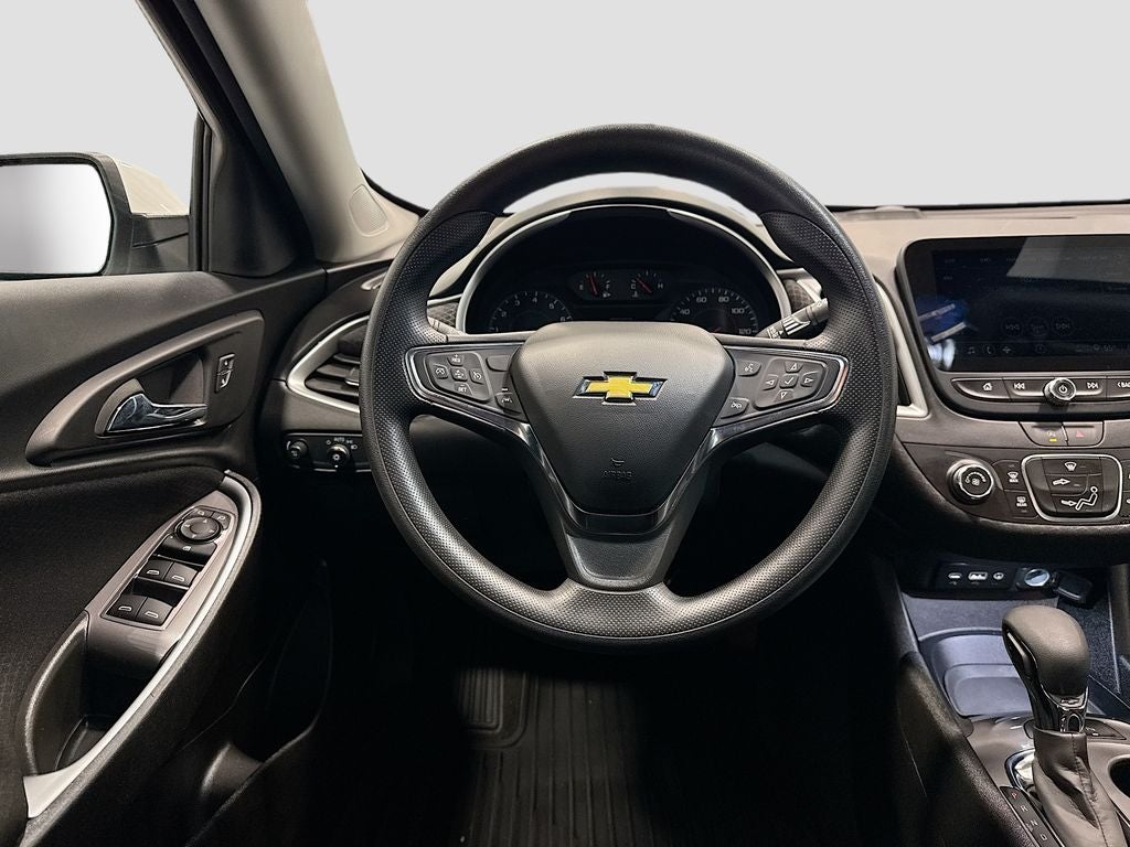 2024 Chevrolet Malibu LS