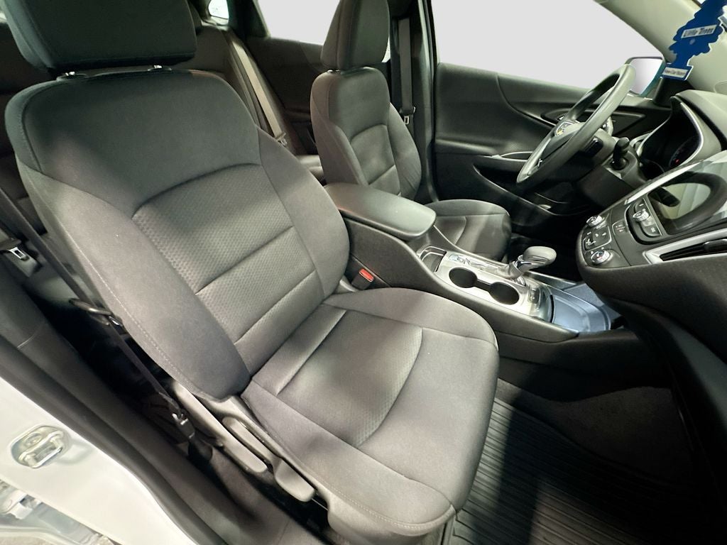 2024 Chevrolet Malibu LS