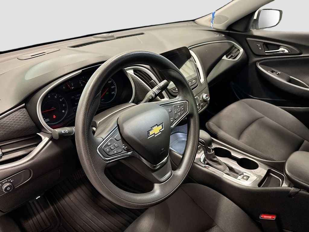 2024 Chevrolet Malibu LS