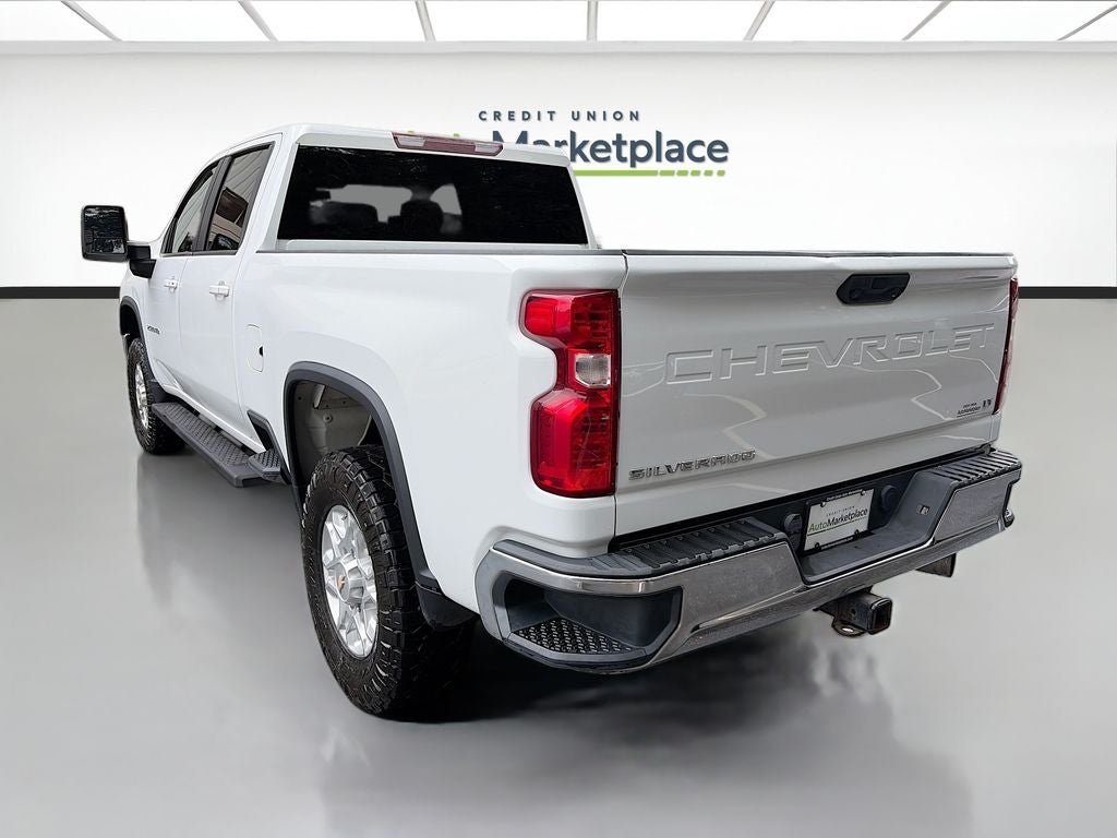 2021 Chevrolet Silverado LT
