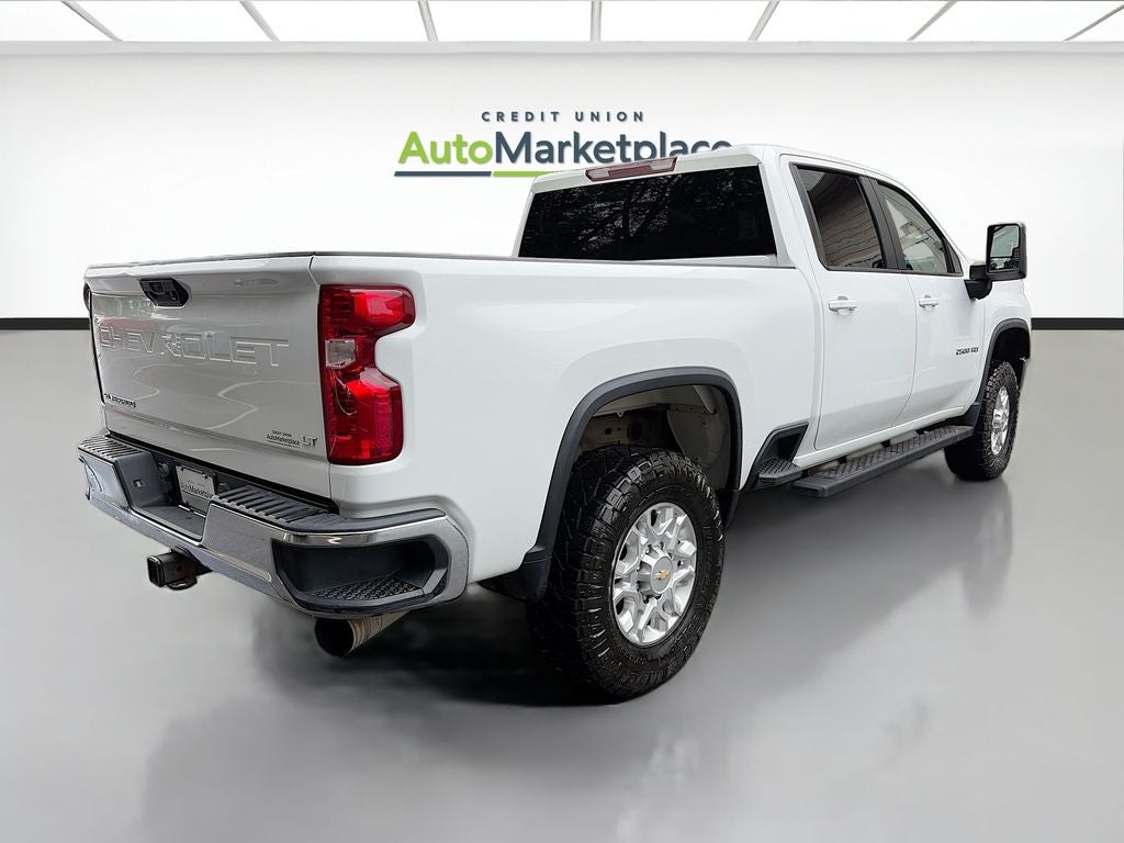 2021 Chevrolet Silverado LT