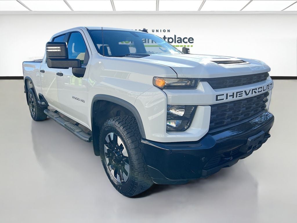 2020 Chevrolet Silverado Custom