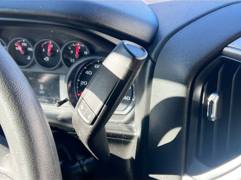 2020 Chevrolet Silverado Custom