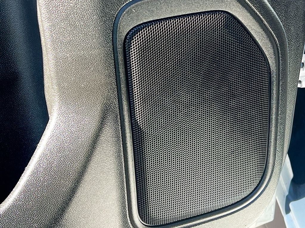 2020 Chevrolet Silverado Custom