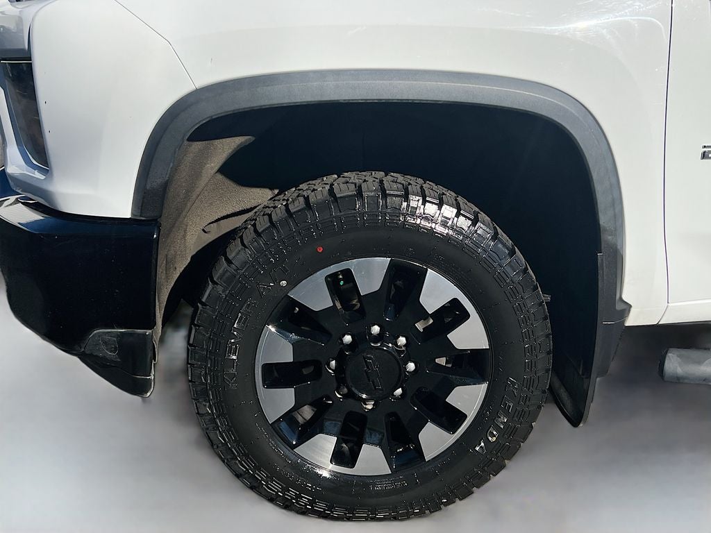 2020 Chevrolet Silverado Custom