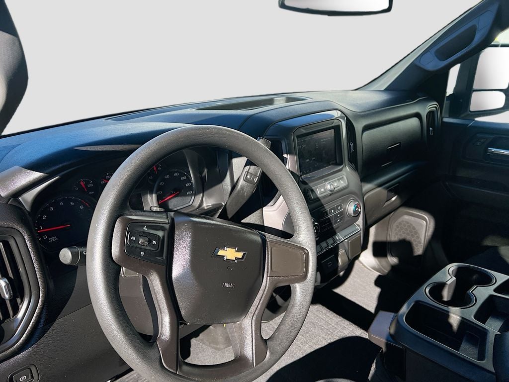2020 Chevrolet Silverado Custom