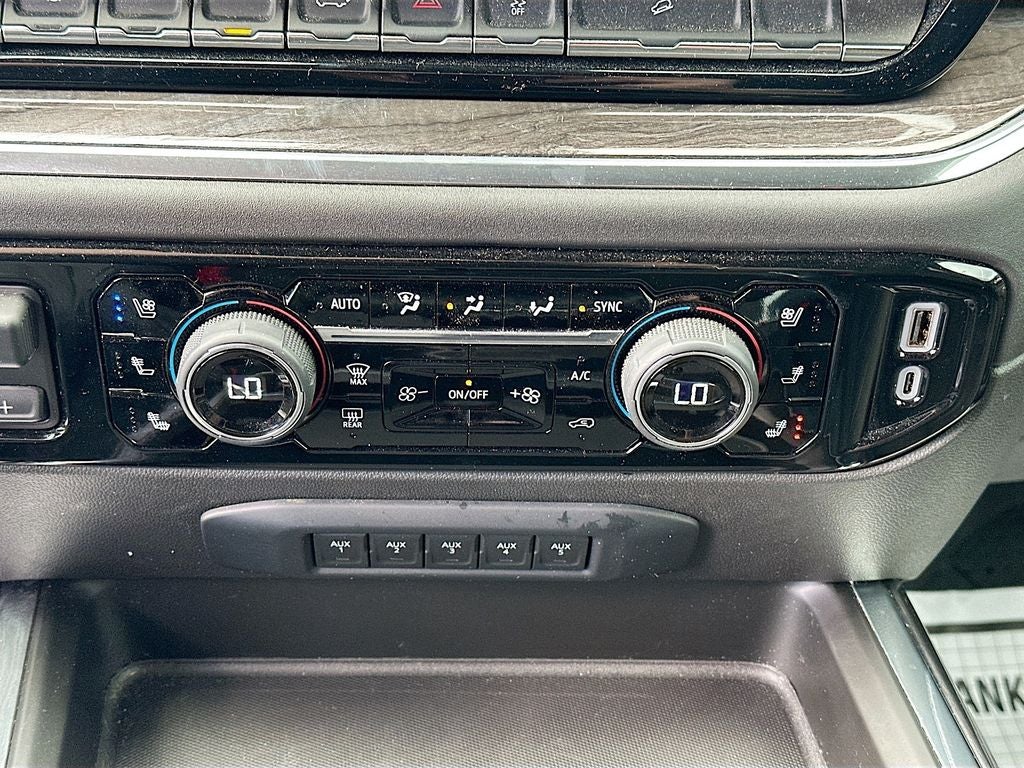 2024 Chevrolet Silverado LTZ