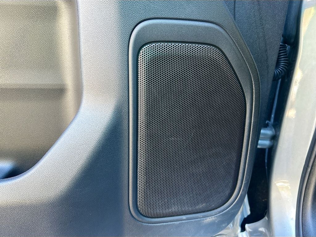 2024 Chevrolet Silverado Custom