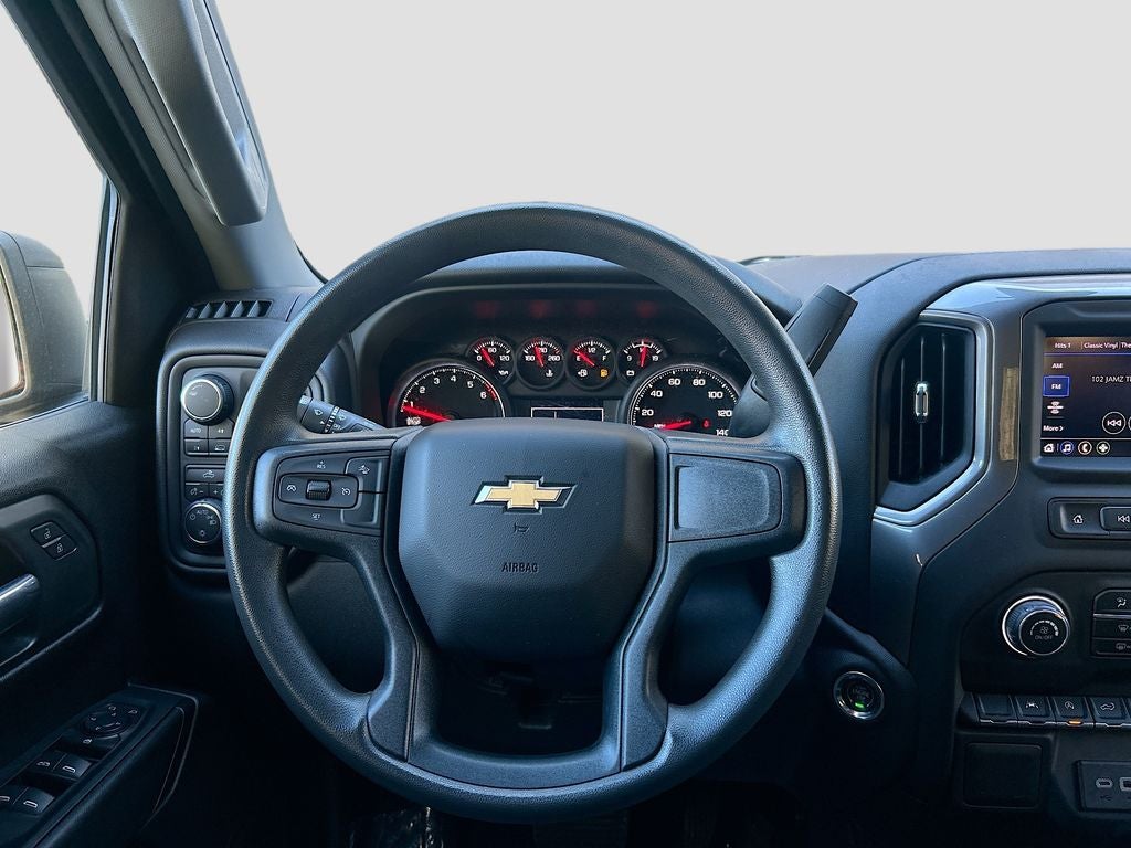 2024 Chevrolet Silverado Custom