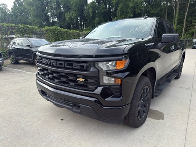 2025 Chevrolet Silverado Custom