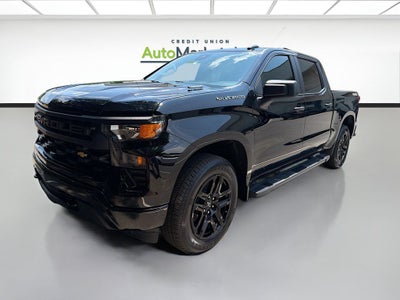 2025 Chevrolet Silverado Custom