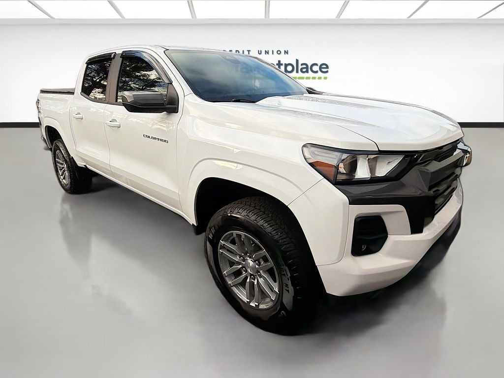 2024 Chevrolet Colorado 4WD LT