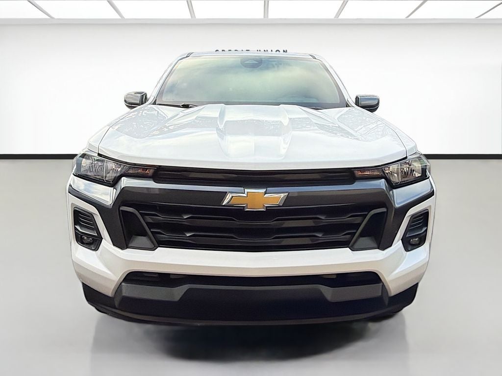 2024 Chevrolet Colorado 4WD LT