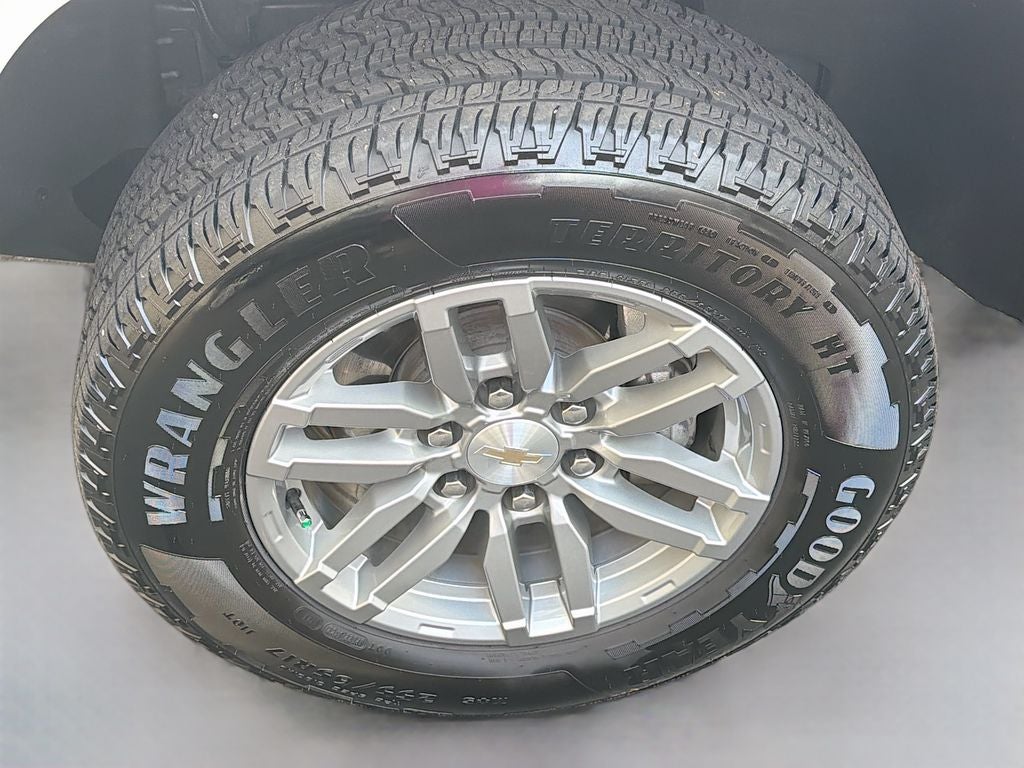 2024 Chevrolet Colorado 4WD LT