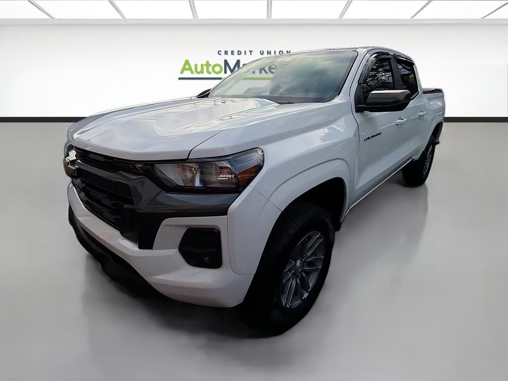 2024 Chevrolet Colorado 4WD LT