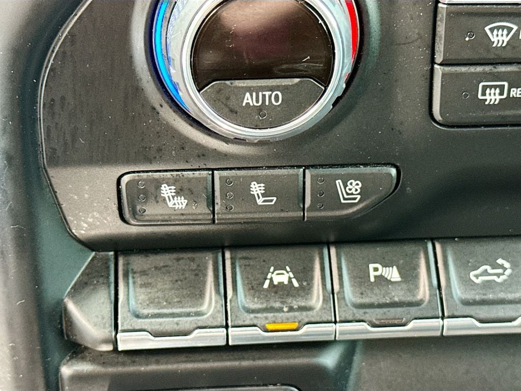 2022 Chevrolet Silverado High Country