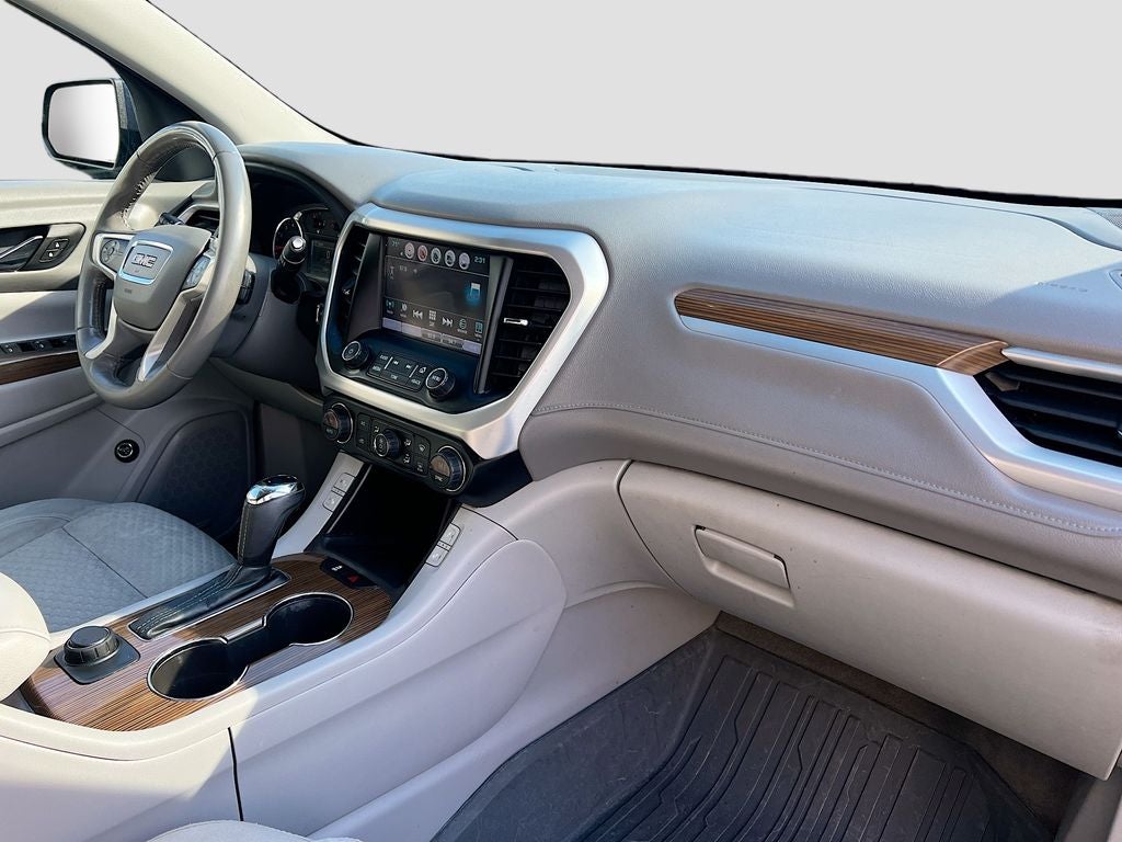 2018 GMC Acadia SLE