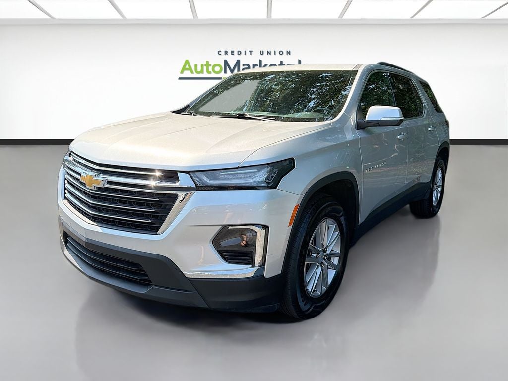 2022 Chevrolet Traverse LT Cloth