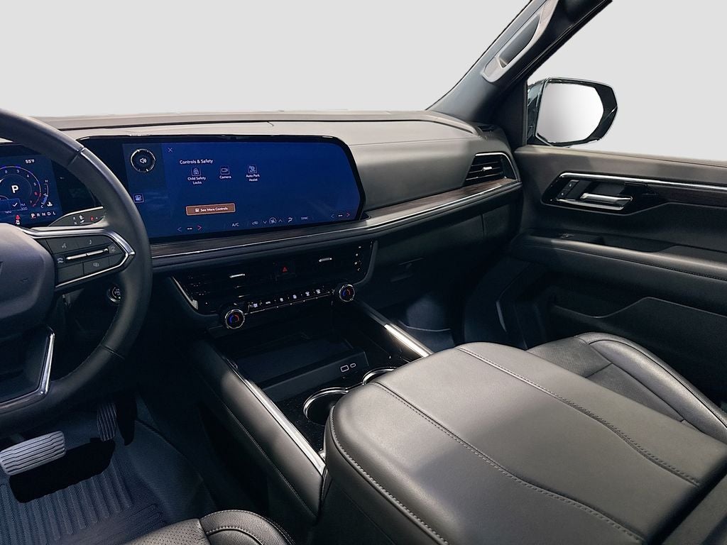 2025 Chevrolet Tahoe LS