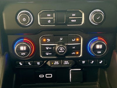 2022 Chevrolet Suburban Premier