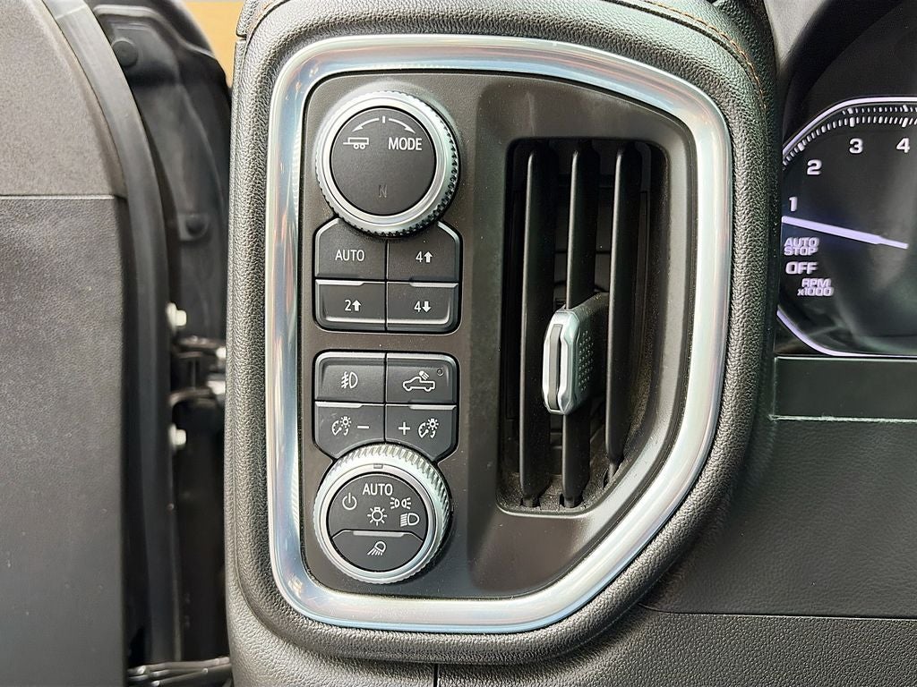 2020 GMC Sierra AT4