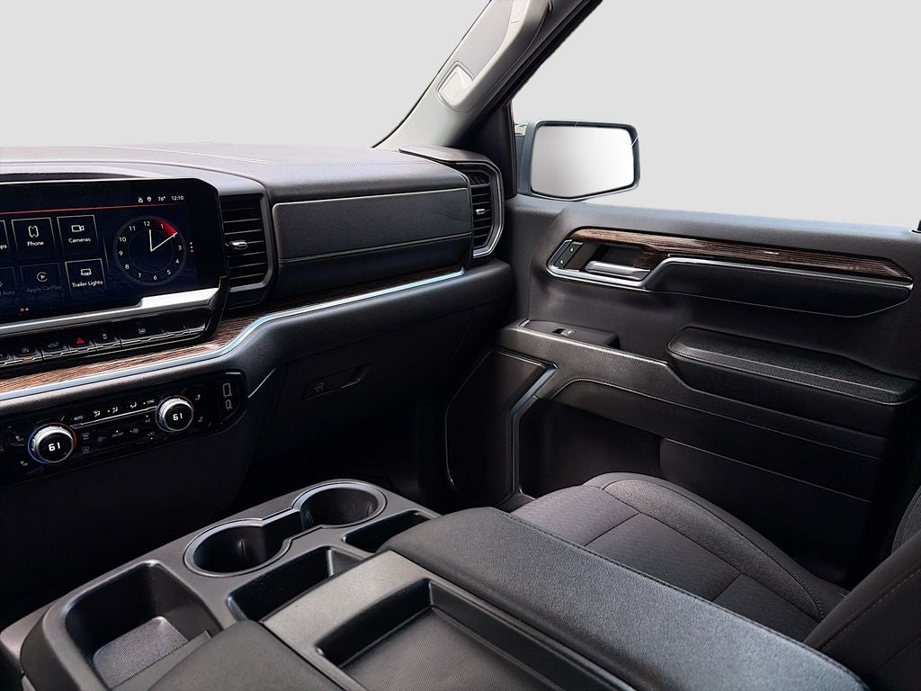 2024 GMC Sierra SLE