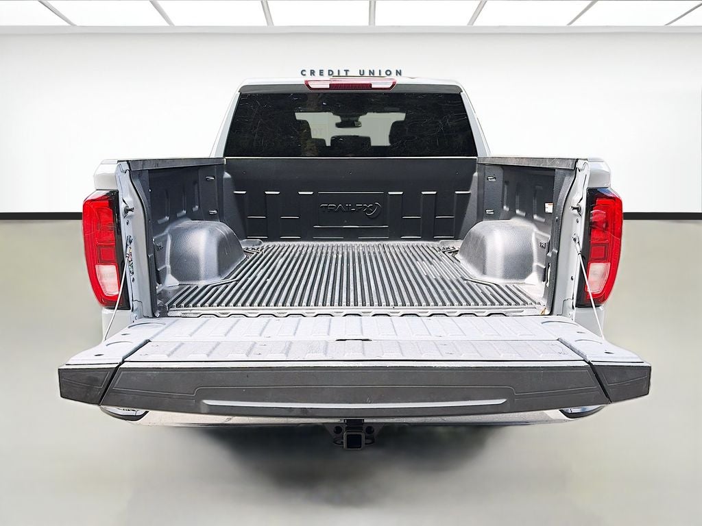 2024 GMC Sierra SLE