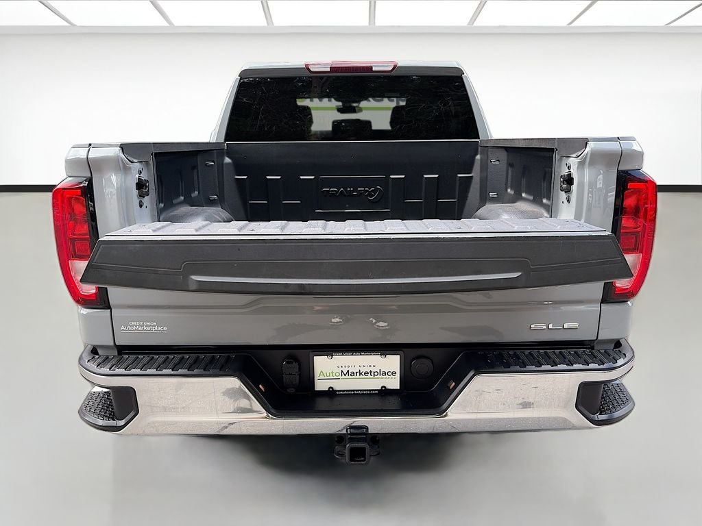 2024 GMC Sierra SLE