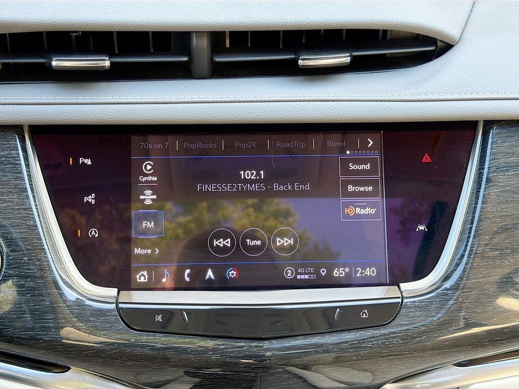 2022 Cadillac XT6 Premium Luxury