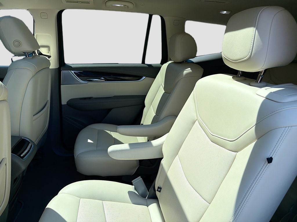 2022 Cadillac XT6 Premium Luxury
