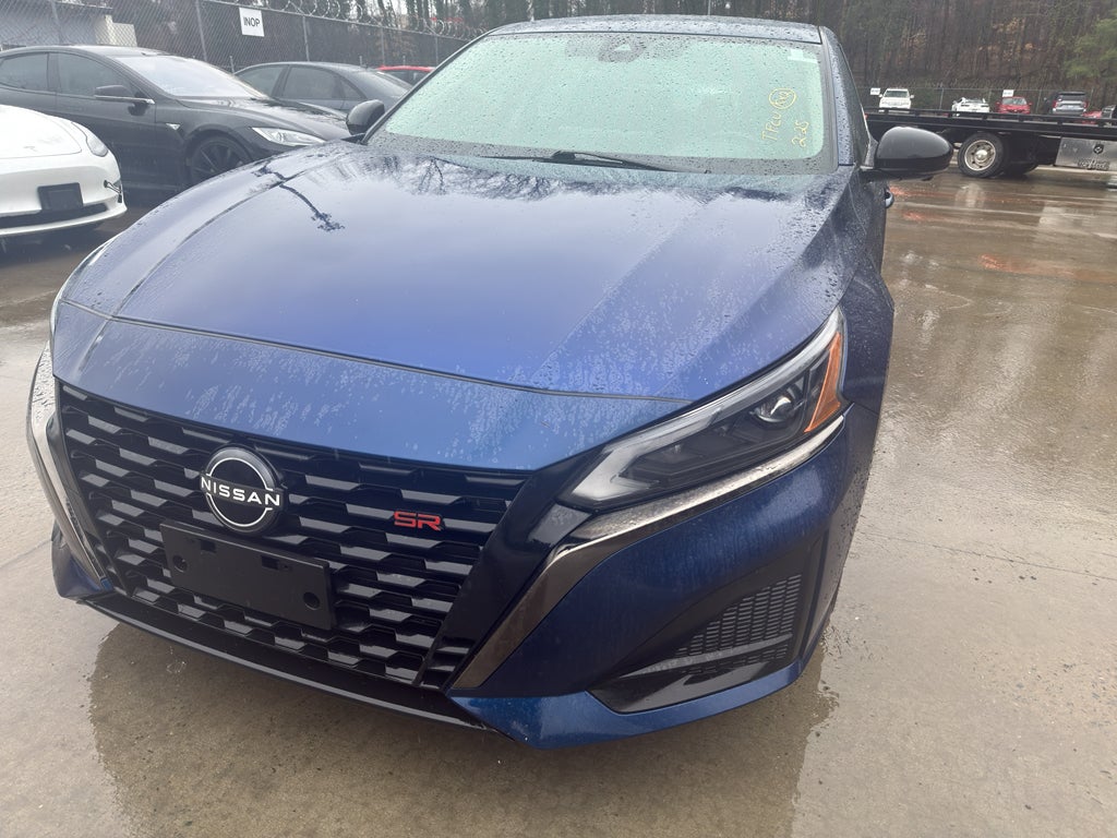 2024 Nissan Altima 2.0 SR