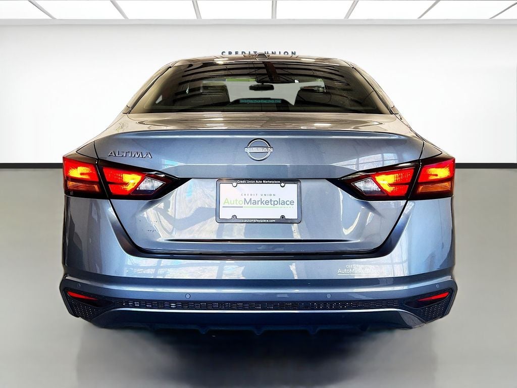 2025 Nissan Altima S