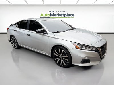 2021 Nissan Altima 2.5 SR
