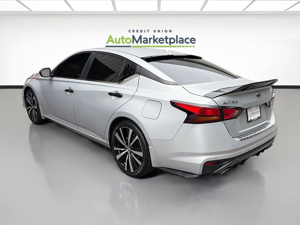 2021 Nissan Altima 2.5 SR
