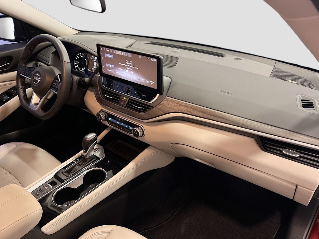 2023 Nissan Altima 2.5 SL