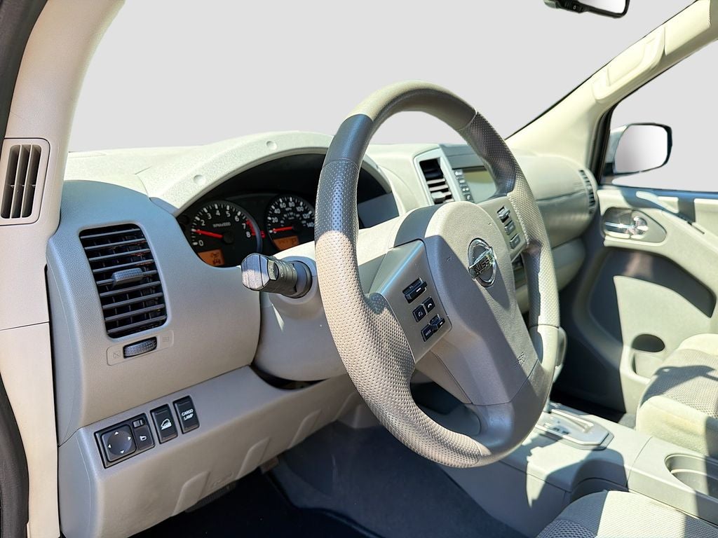 2020 Nissan Frontier SV