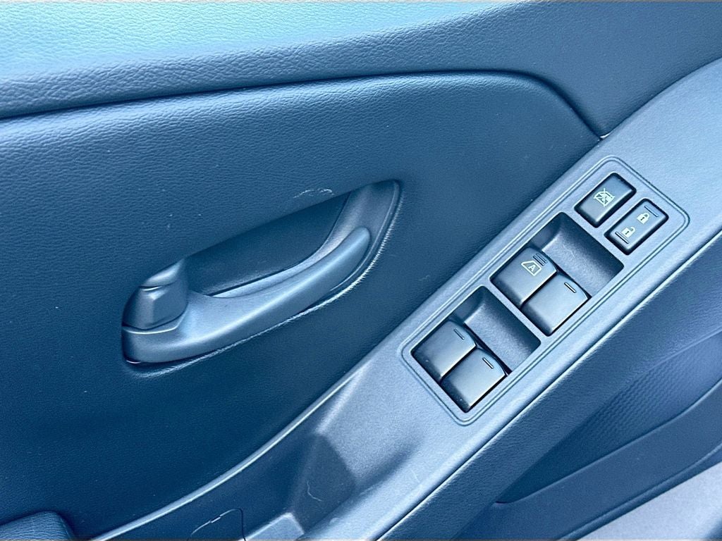 2025 Nissan Frontier S