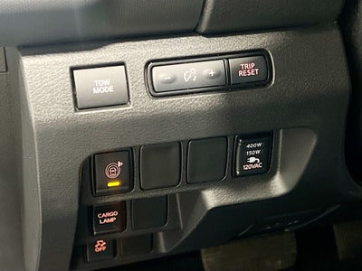 2024 Nissan Frontier SL